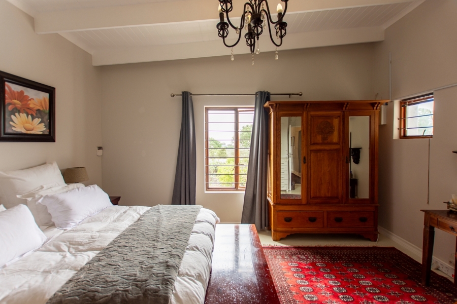 7 Bedroom Property for Sale in Paternoster Western Cape